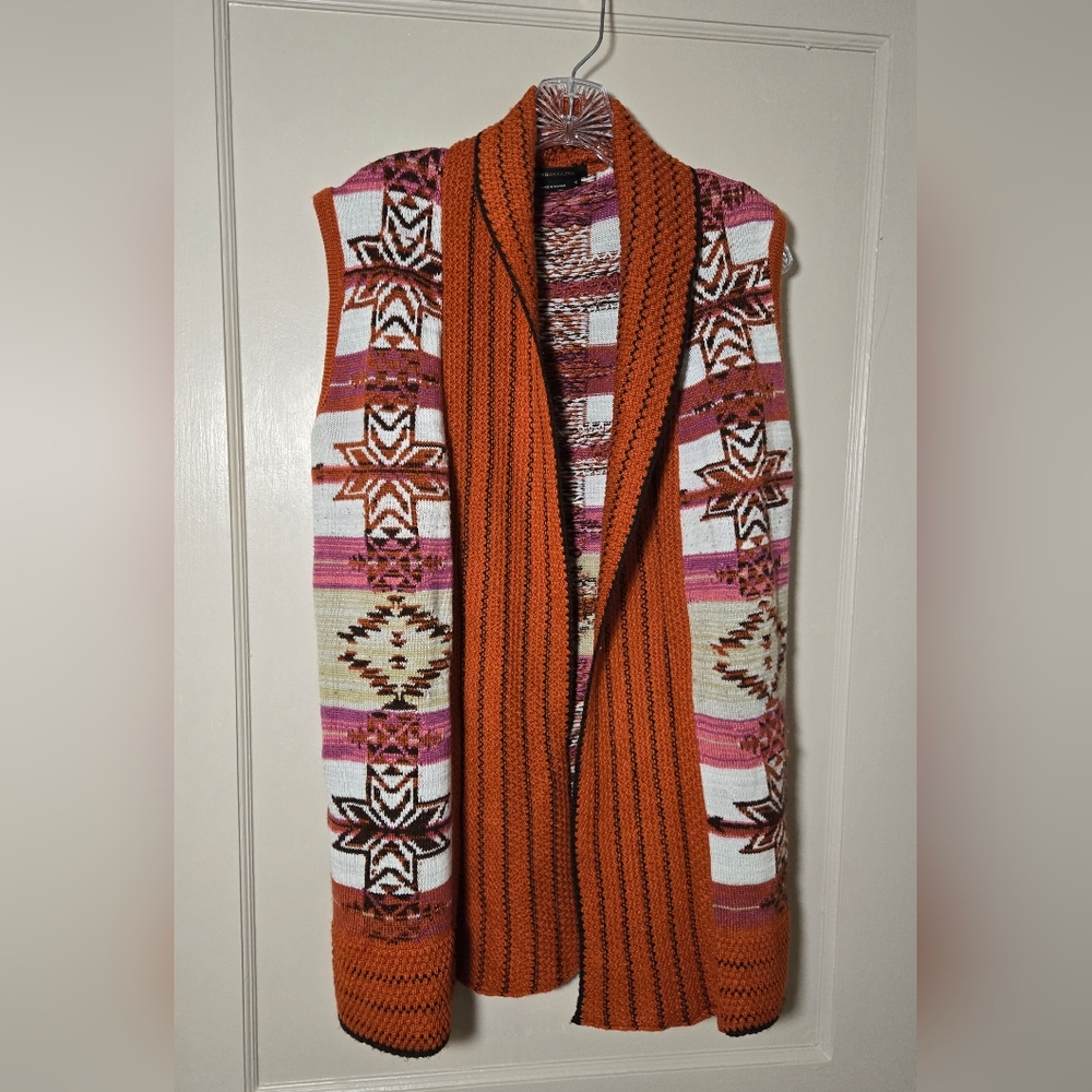 BCBGMaxAzria Multicolor Patterned Sweater